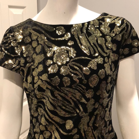 SOLD NEW size XL velvet and sequin mini dress - Picture 2 of 7